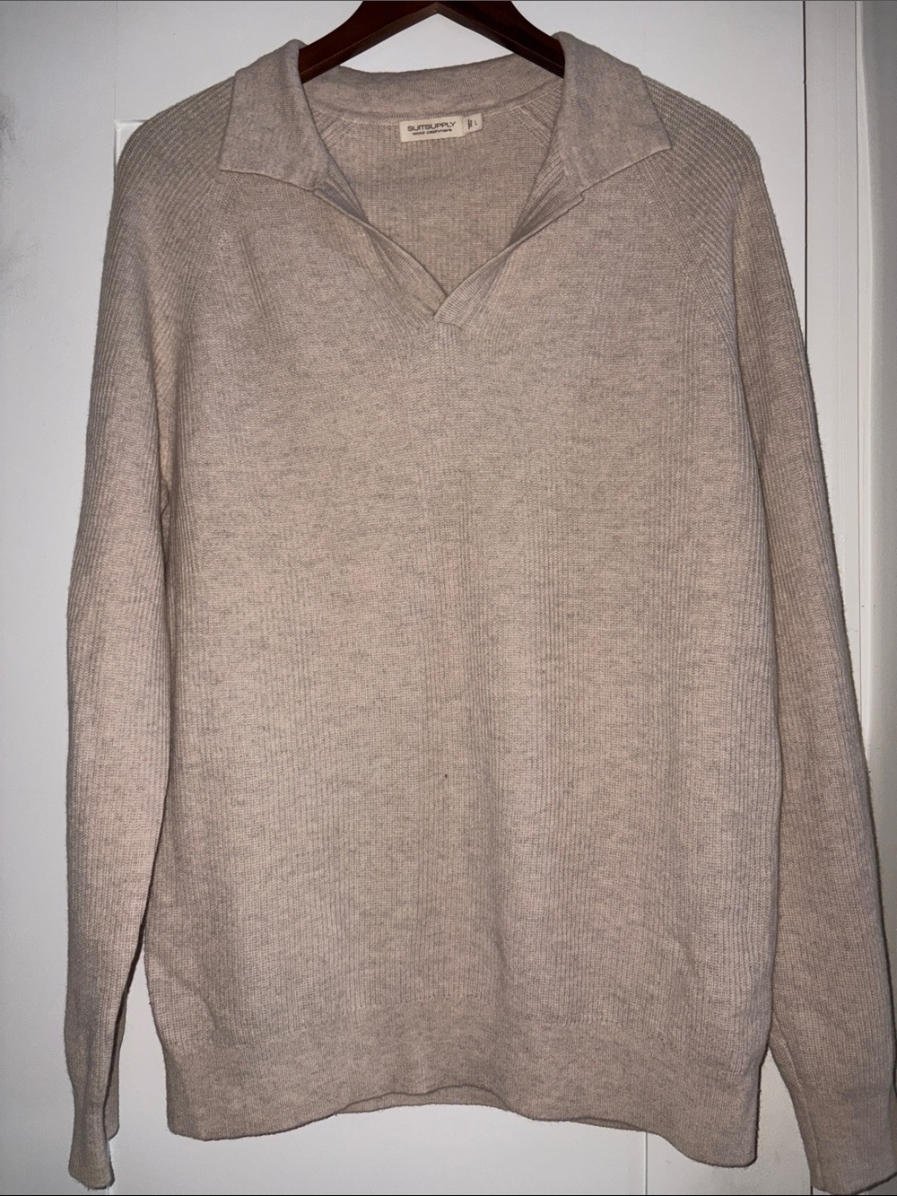 Suitsupply Beige V-Neck Collared Knit Sweater